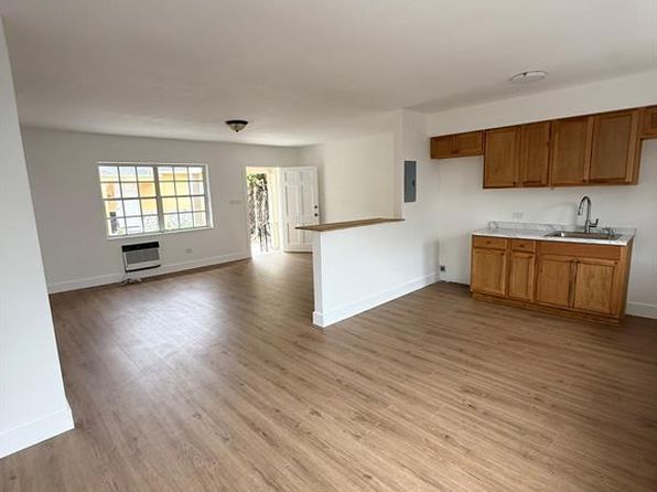 1880 SW 5th St #1
