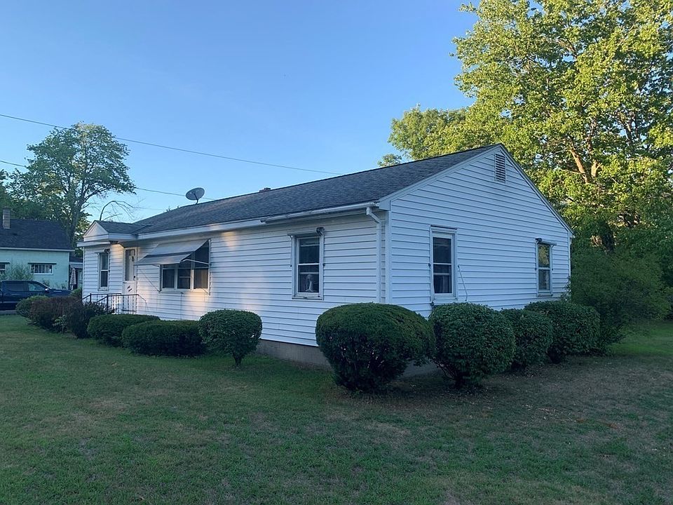 67 Turners Falls Rd, Turners Falls, MA 01376 Zillow