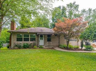 43 Beechwood Rd, Jeffersonville, IN 47130