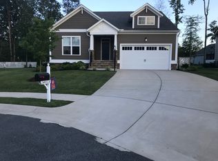 14013 Ashmill Dr, Midlothian, VA 23112