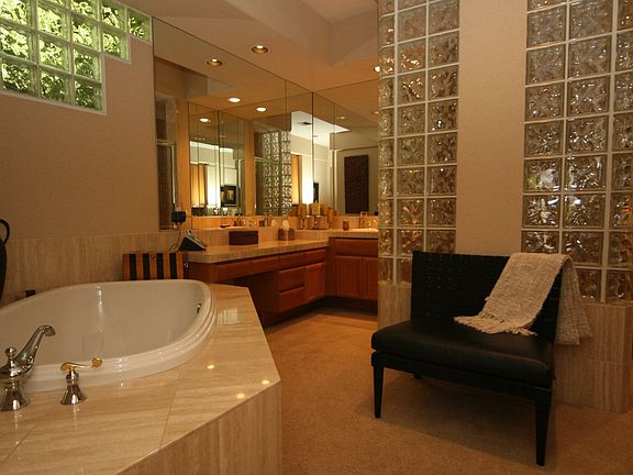 Spa like master bath