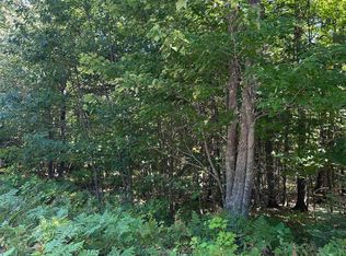 140 Meco Ct, Marquette, MI 49855