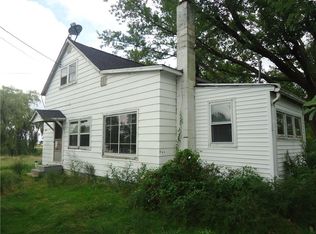 8251 Oliver Rd, Erie, PA 16509