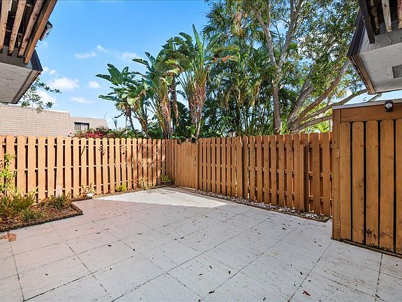 5th image of 326 Jupiter Lakes Boulevard #2310a