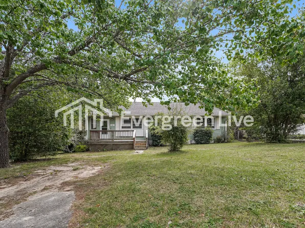 426 Kennebec St, Aiken, SC 29801