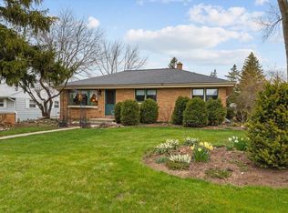 4406 W Fountain Ave, Brown Deer, WI 53223