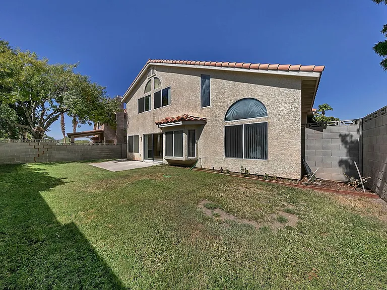 151 Kachina Dr — Photo 35