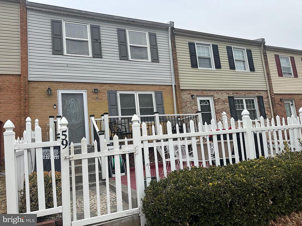 2nd image of 59 Bristol Ct