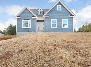 137 Magenta Ln, Martinsburg, WV 25405