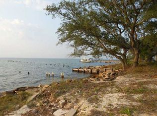 6018 E Bay Blvd, Gulf Breeze, FL 32563