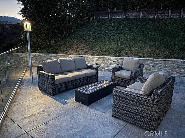 2461 Allanjay Pl — Photo 35