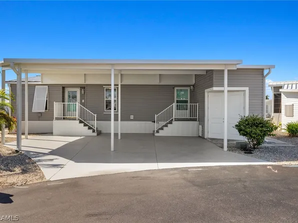 2950 Sloop Ln, Saint James City, FL 33956