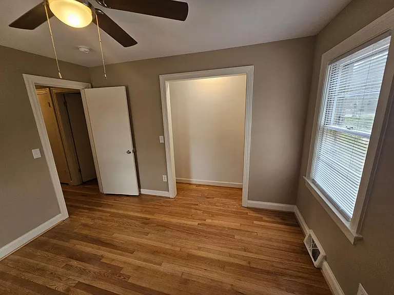 112 Timberlane Dr — Photo 11