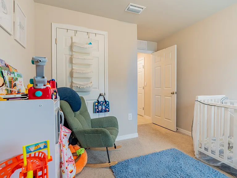 22420 Sacramento Ave — Photo 23
