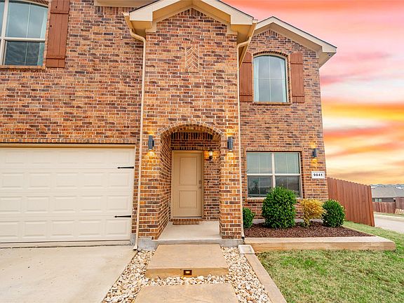 4th image of 9841 Clemmons Rd