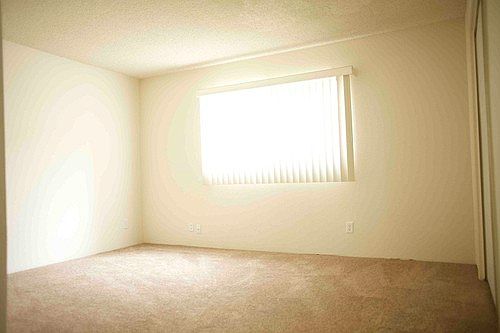 5th image of 6842 Fulton Ave