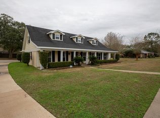 1279 Skywood Dr, Mobile, AL 36693
