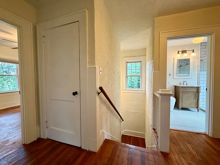 72 Buchanan Ave — Photo 25