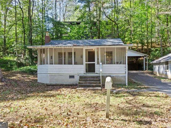 137 Beech St, Roswell, GA 30075