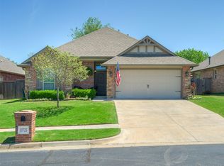 10725 S Masters Cres W, Jenks, OK 74037