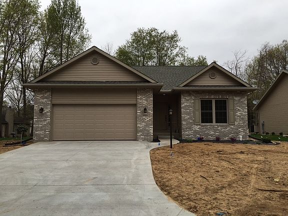 2nd image of 2000 Woodland Estates Dr