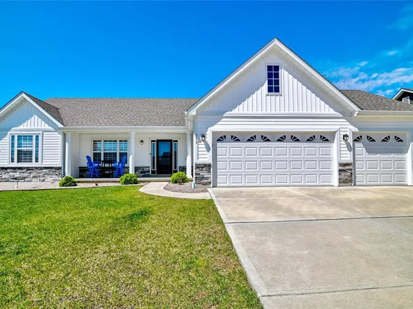 713 Galveston Ct, Moscow Mills, MO 63362