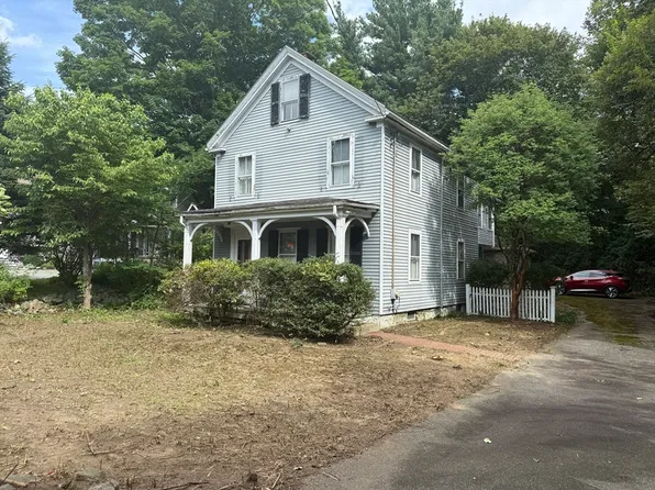 25 Maple St, Lexington, MA 02420