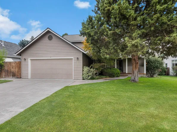 1932 SE Fairwood Dr, Bend, OR 97702