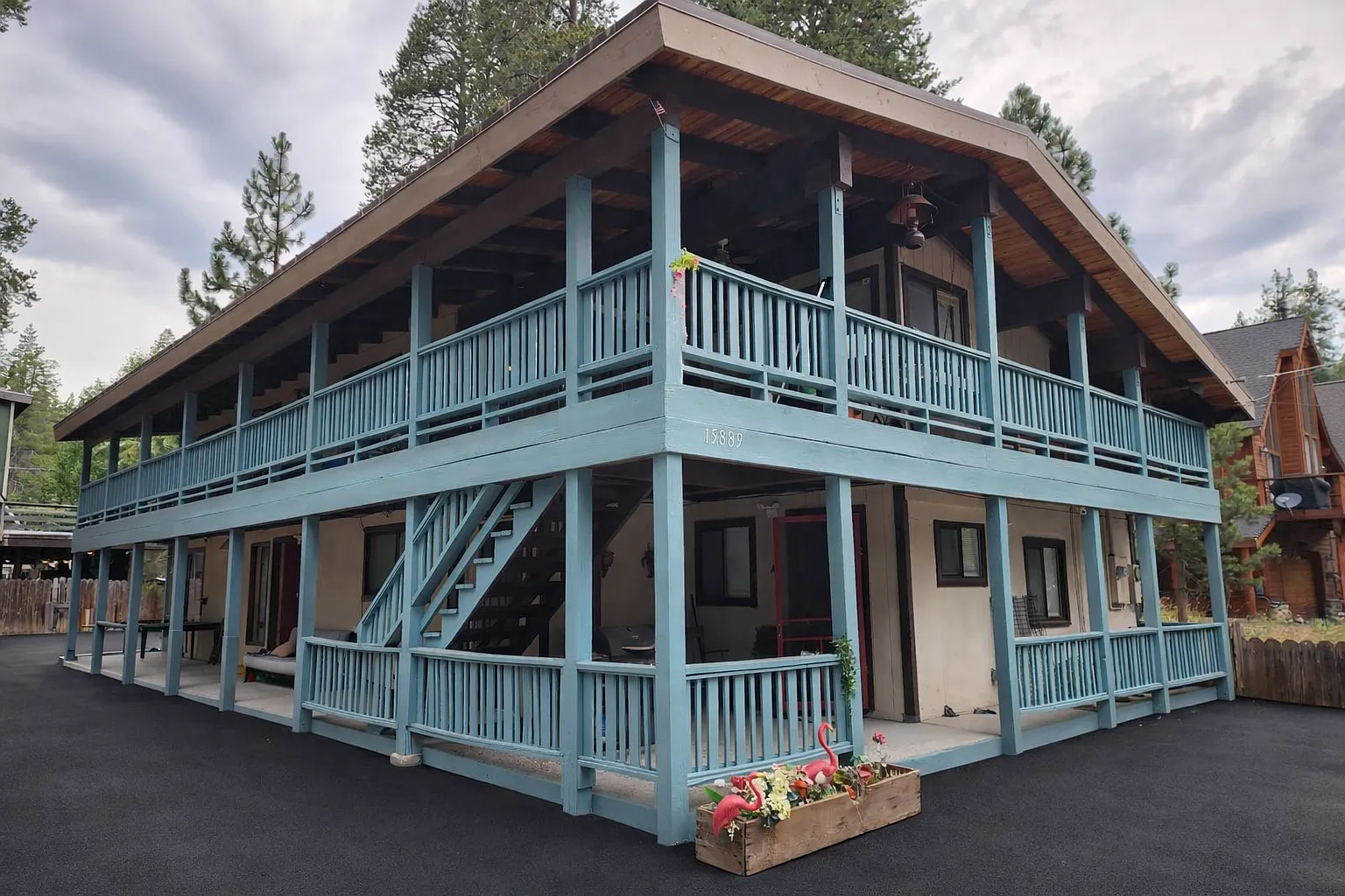 4 bed, 2300 sqft, $4,500 — Photo 1
