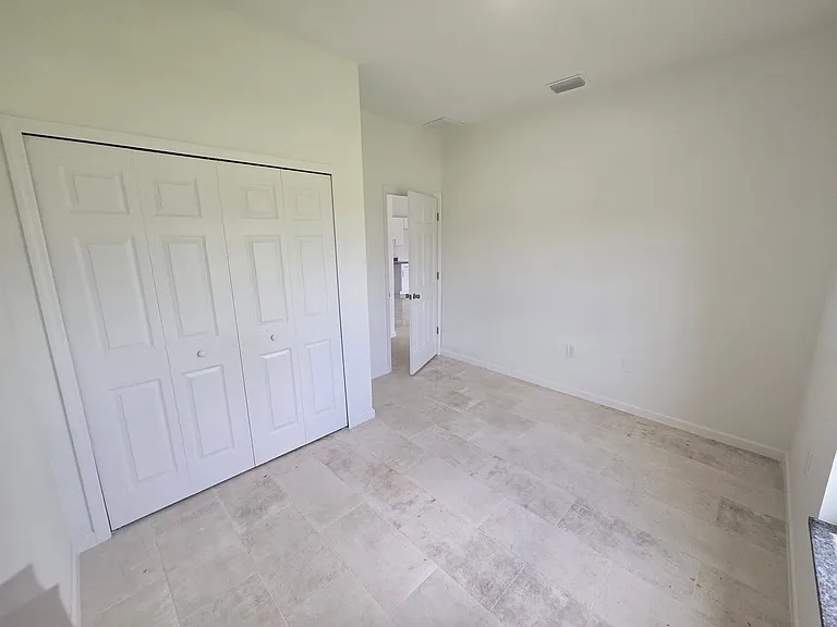 53 Joan Ave S — Photo 19