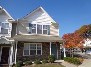 3712 Bison Hill Ln, Raleigh, NC 27604