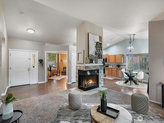 5th image of 28123 230 Avenue SE