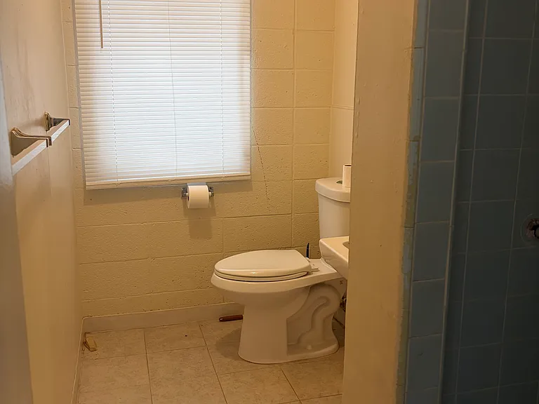 1566 Kewalo St #1C — Photo 5