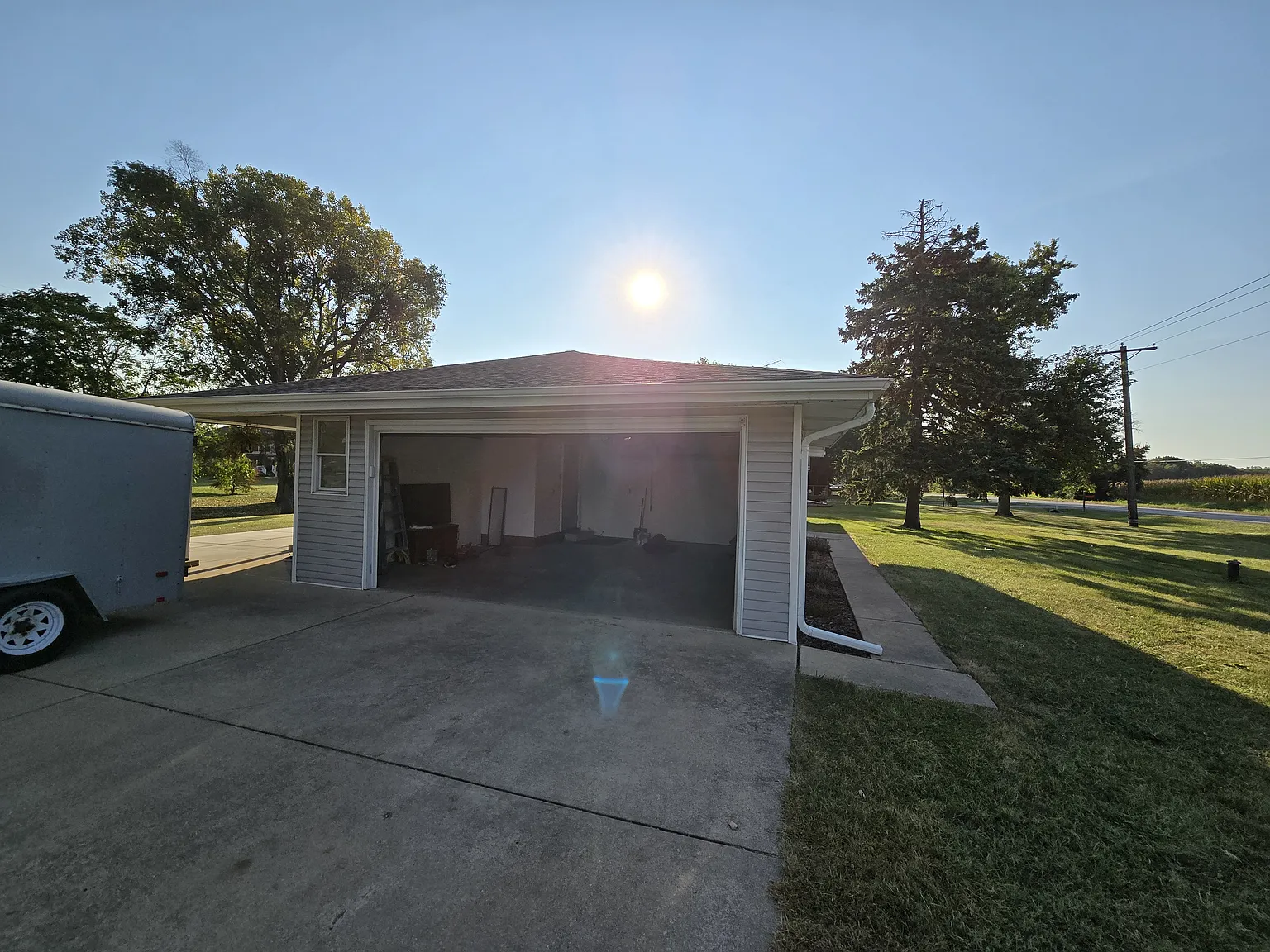 4 bed, 1750 sqft, $2,400 — Photo 4