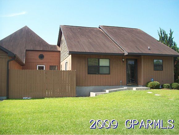 1st image of 204- 58 Rollins Drive N