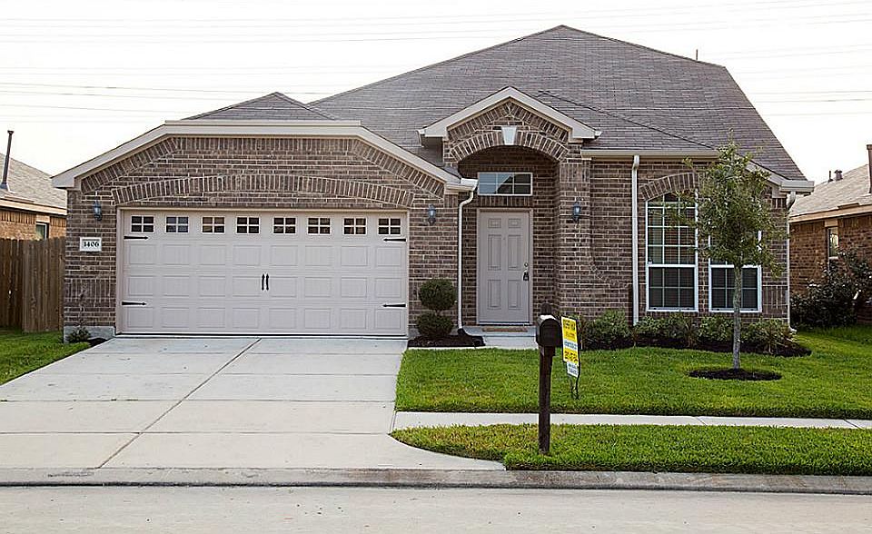 1st image of 1406 Squire Dr