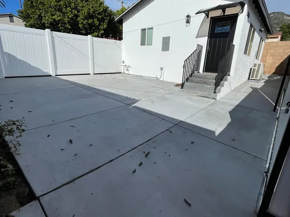 13366 Astoria St, Sylmar, CA 91342