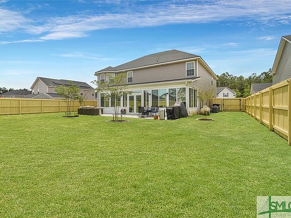 5th image of 222 Sapwood Way