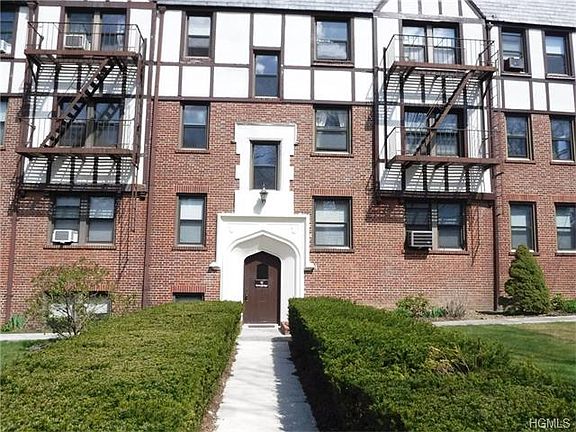 3rd image of 113 Greenridge Ave #11C5