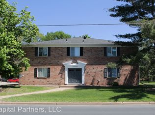 1710 5th St W APT 203, Menomonie, WI 54751