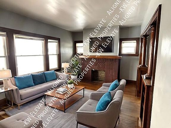 4th image of 11113 Langton Ave #Up