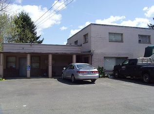 206 NW 2nd Ave, Kelso, WA 98626