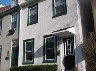 107 Vassar St, Philadelphia, PA 19128