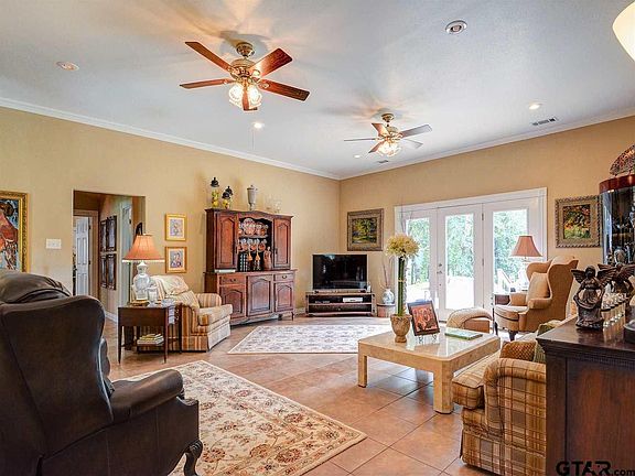4th image of 3300 County Road 3800