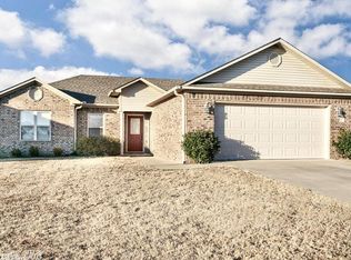 30 Bartlett Ln, Ward, AR 72176