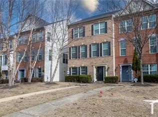 8914 Tower Pl, Lanham, MD 20706