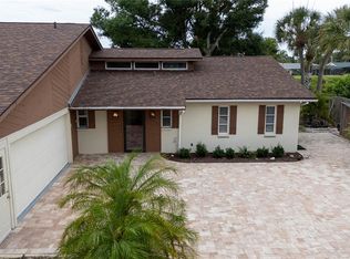 1141 Sleepy Hollow Ct, Venice, FL 34285