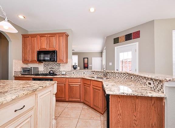 5th image of 2636 Dunbar Dr