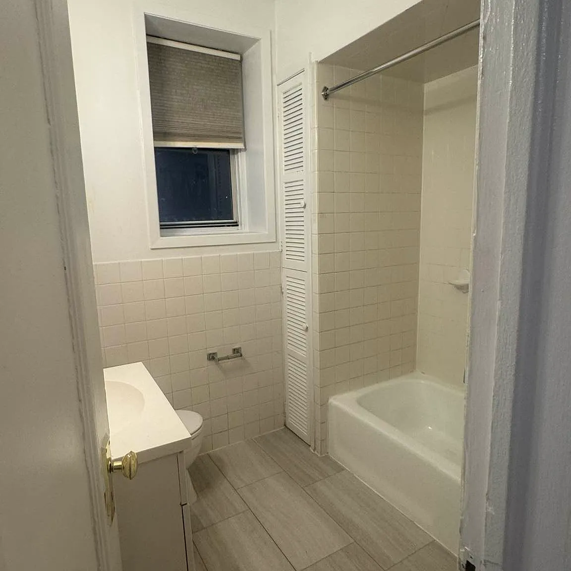 34 Monroe Place — Photo 3