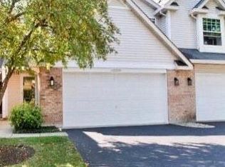 236 E Theodore Ln, Itasca, IL 60143